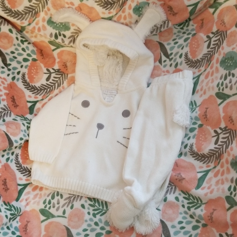 Adorable bunny outfit